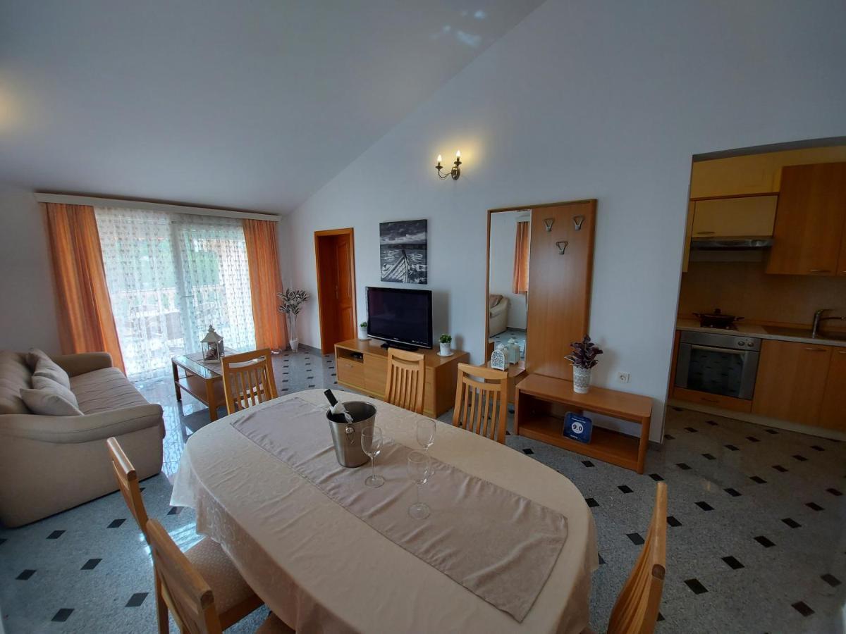 Apartments Palic Baska  Bagian luar foto